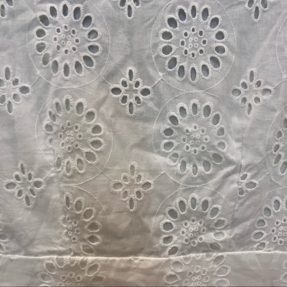 White mini dress - Picture 4 of 4